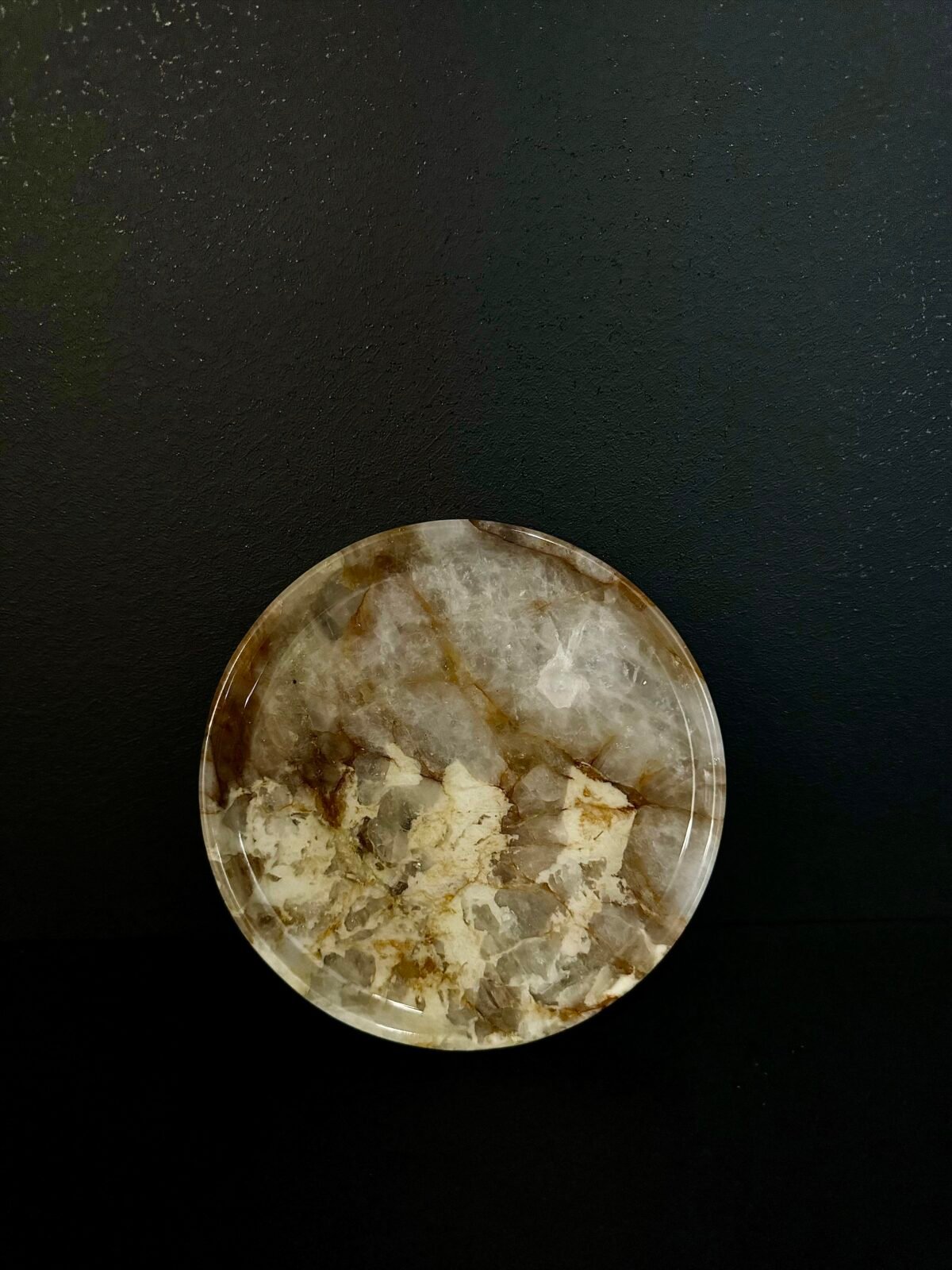 Natural luxury stone "Snow Mountain Flying Fox" tray